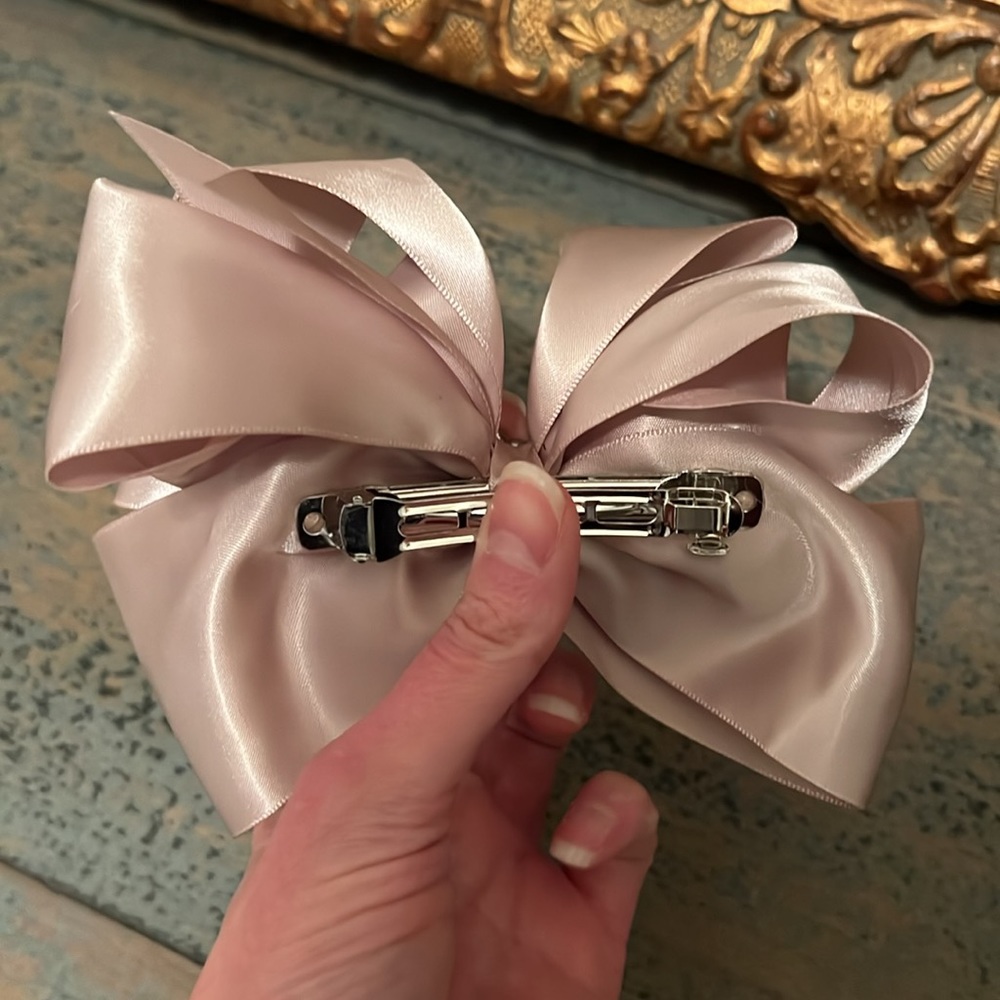 Copper Key Bow - Picture 3 of 4